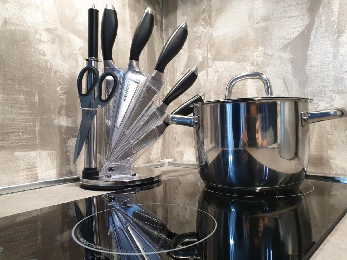 Azur Apartment シルミオーネ エクステリア 写真