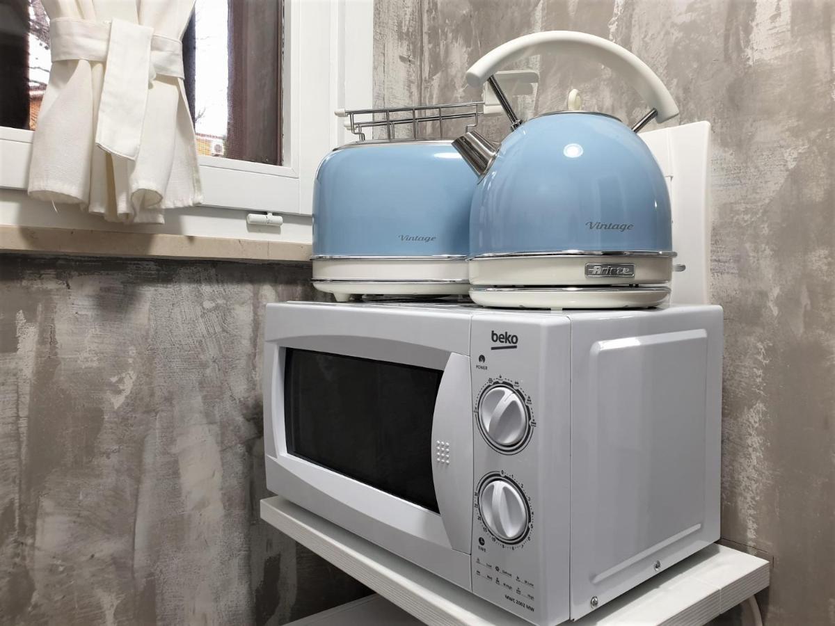 Azur Apartment シルミオーネ エクステリア 写真