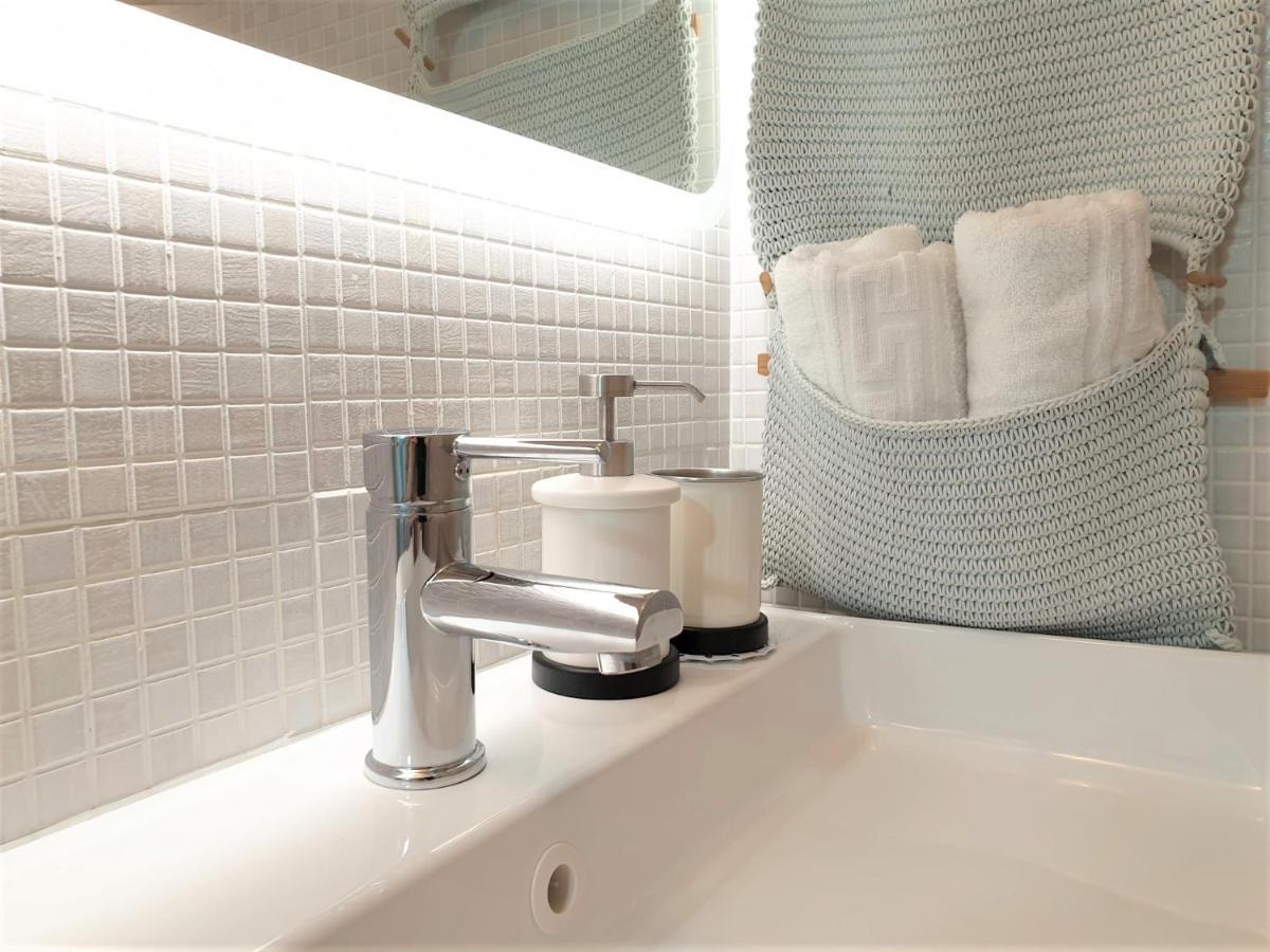 Azur Apartment シルミオーネ エクステリア 写真